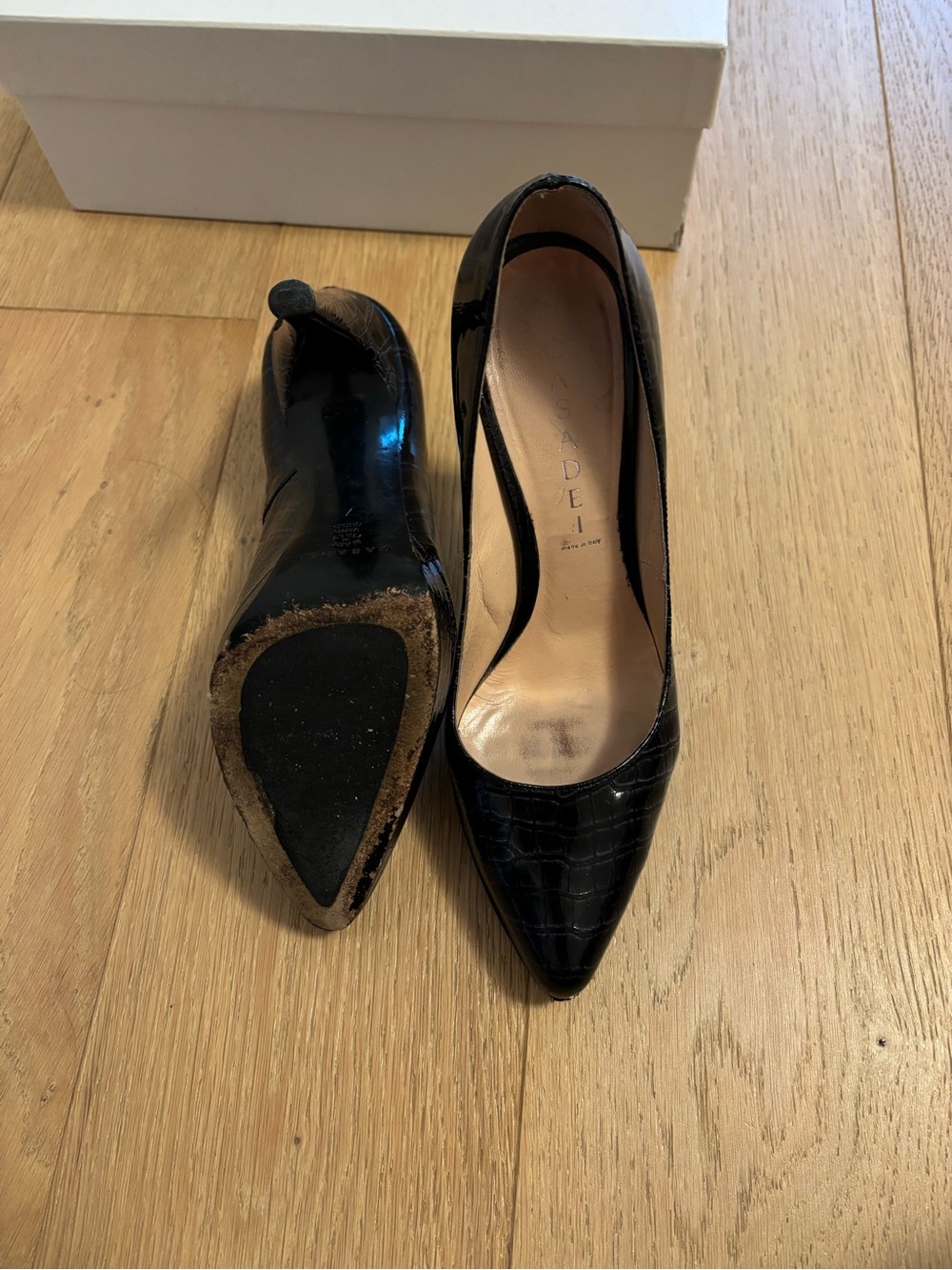 Casadei Black Croc-Embossed Pointed Stiletto Pumps - Picture 4 of 6